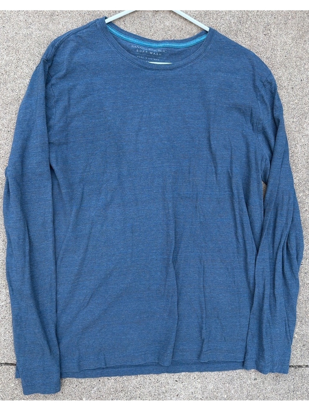 XL - Men - Banana Republic Soft Wash Long Sleeve T-Shirt